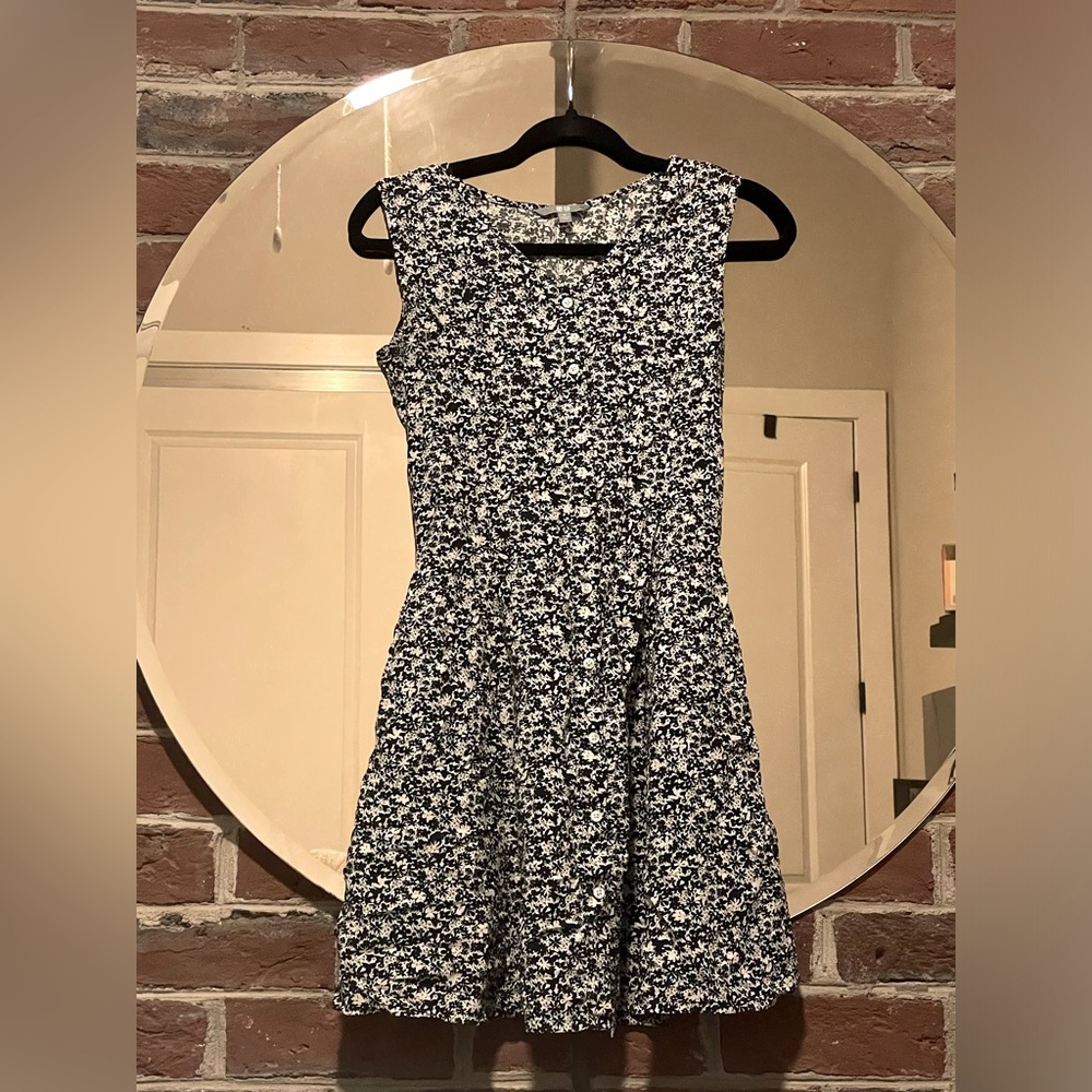 Uniqlo dress